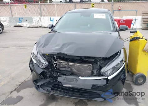 2023 Kia Forte Lxs from USA, damaged, VIN 3KPF24AD6PE626439